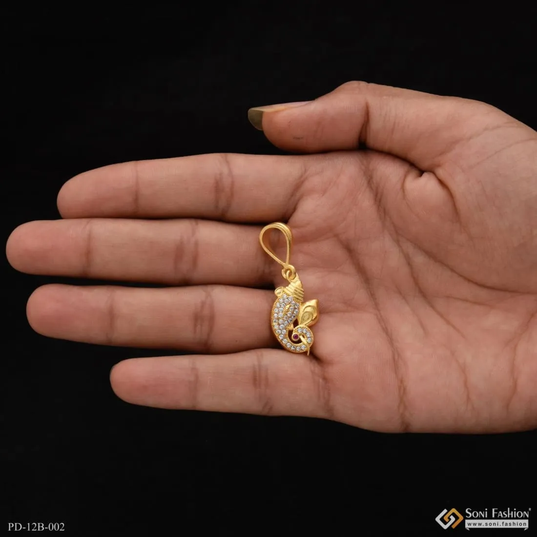 1 Gram Gold Forming Ganpati With Diamond Glittering Design Pendant - Style B002