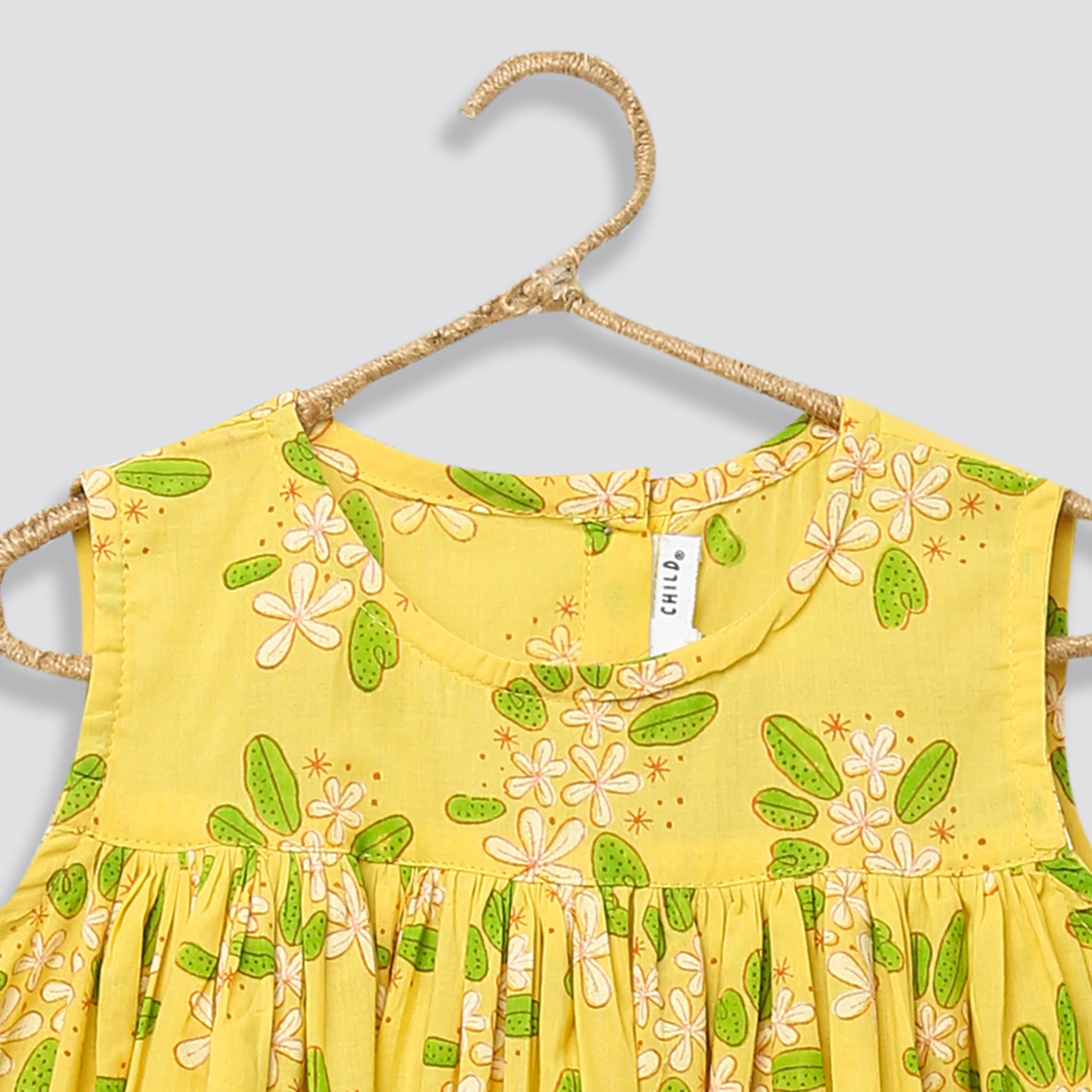 A Bunch of Frangipani' - Flared Dress