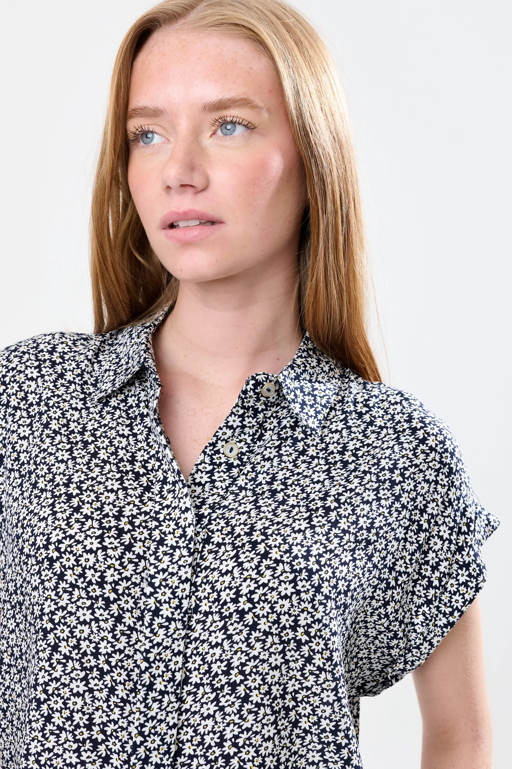 Abinaya Dazzler Print Short Sleeve Shirt - Black