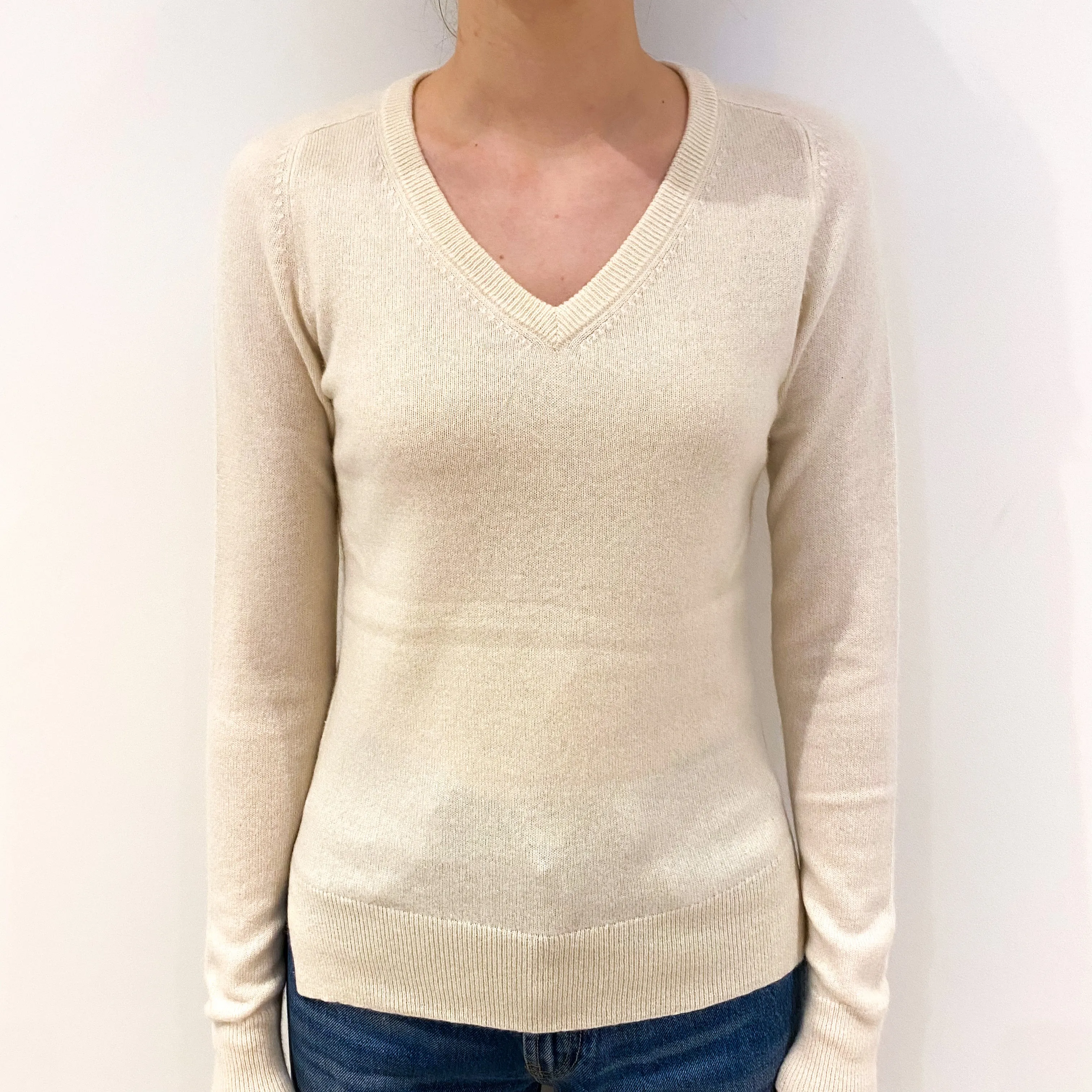 Cream Split Hem Cashmere V-Neck Jumper Extra Small