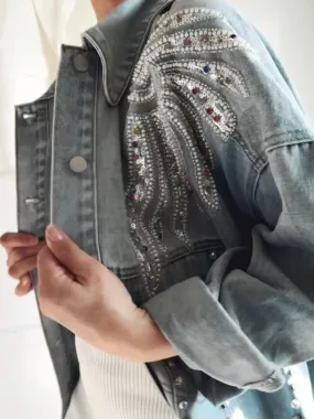 DENIM JACKET WITH GLITTER STUDS - LIGHT BLUE