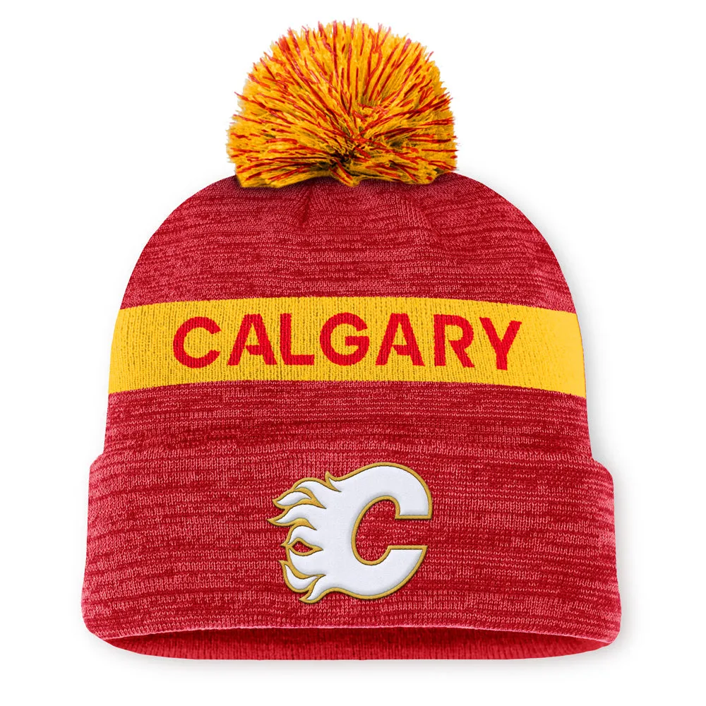 FANATICS CALGARY FLAMES RINK 11 ACRYLIC CUFFED POM BEANIE